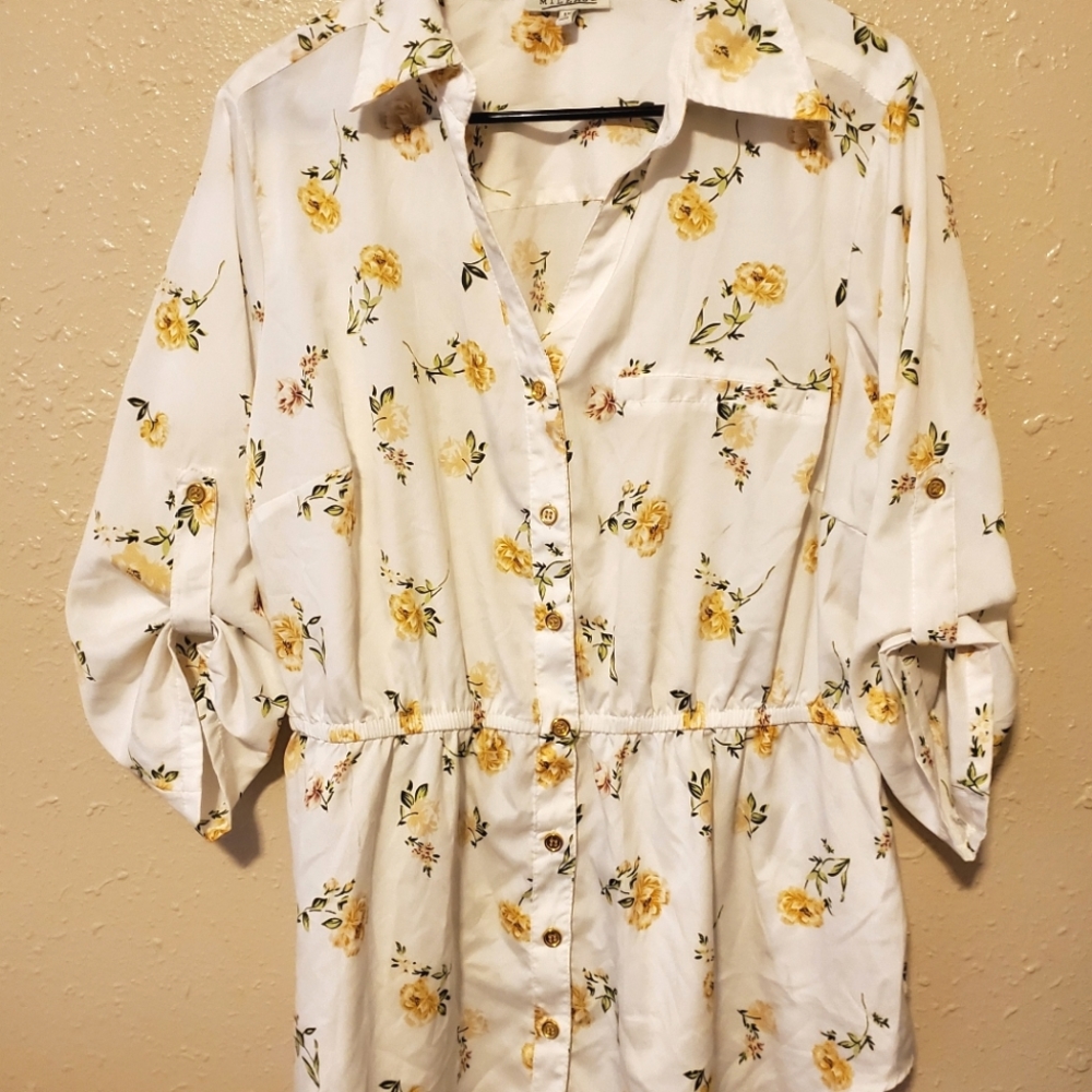 White Floral blouse 1X